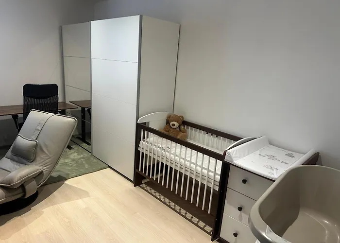 Appartement Topolova With Free Private Parking - Centre - Near Old Town - Large Terrace & Air Conditioning